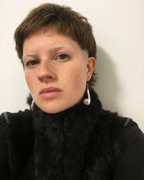 AirPod earrings, 2020